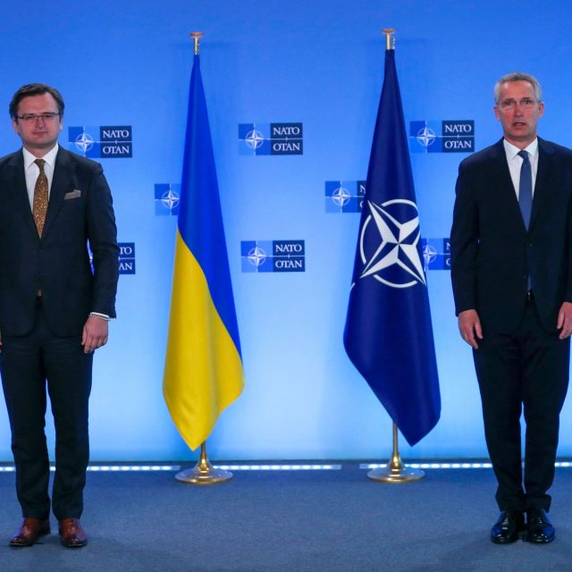 NATO's Stoltenberg calls on Russia to withdraw troops from East Ukraine and the Ukrainian border with Russia