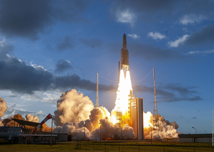 Ariane 5 Blasting off from Kourou