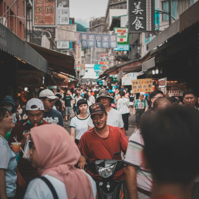 Photo by Lisanto 李奕良 on Unsplash