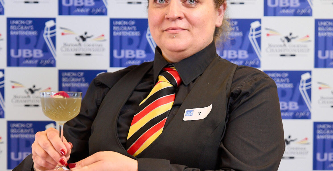 Julie Nullens