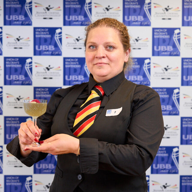 Julie Nullens